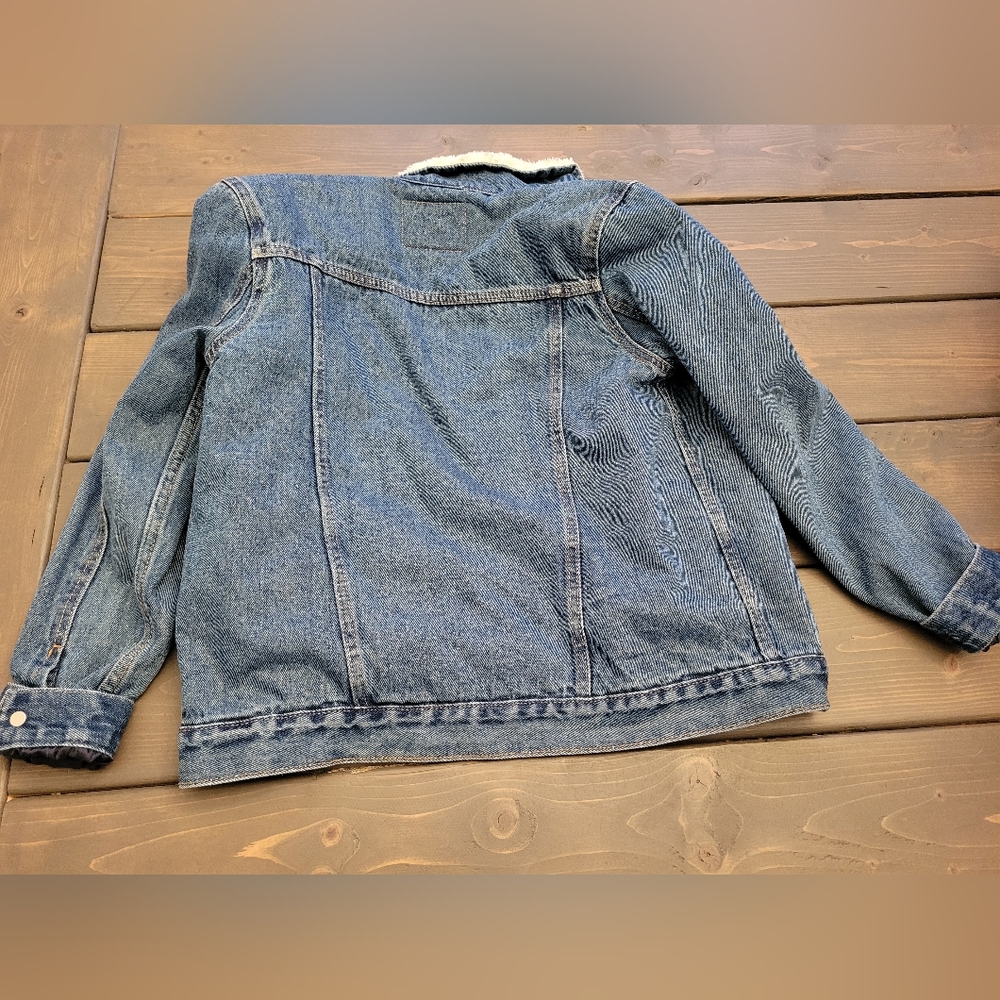 Levi's kids trucker jacket size large - Picture 3 of 3